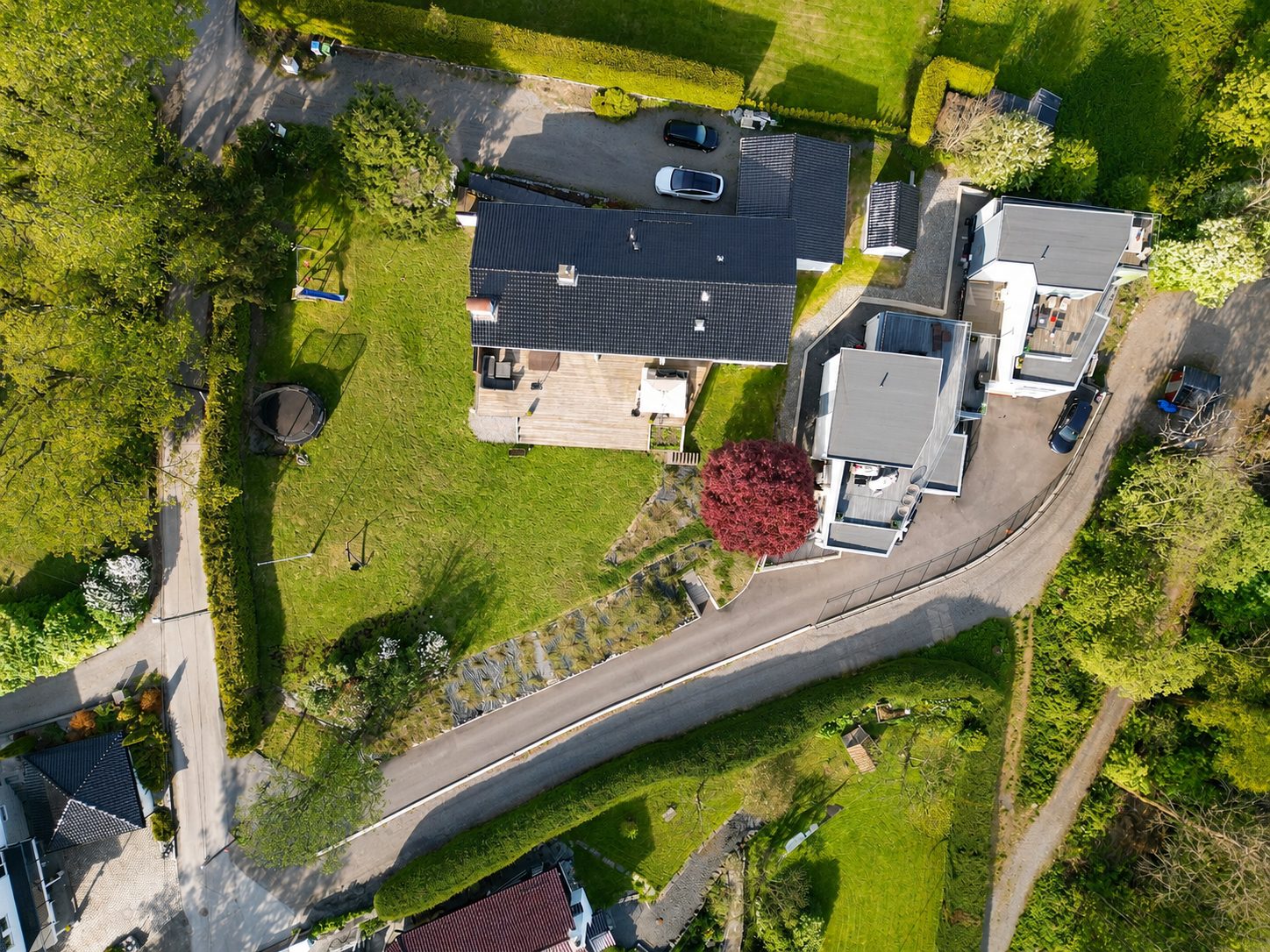 Bird's-eye view of Villa Troldhaugen and the surrounding area